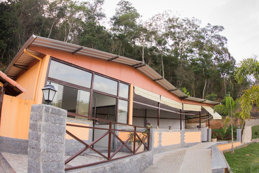 Hotel Pousada Cantinho Do Ceu Paraíba do Sul Екстериор снимка
